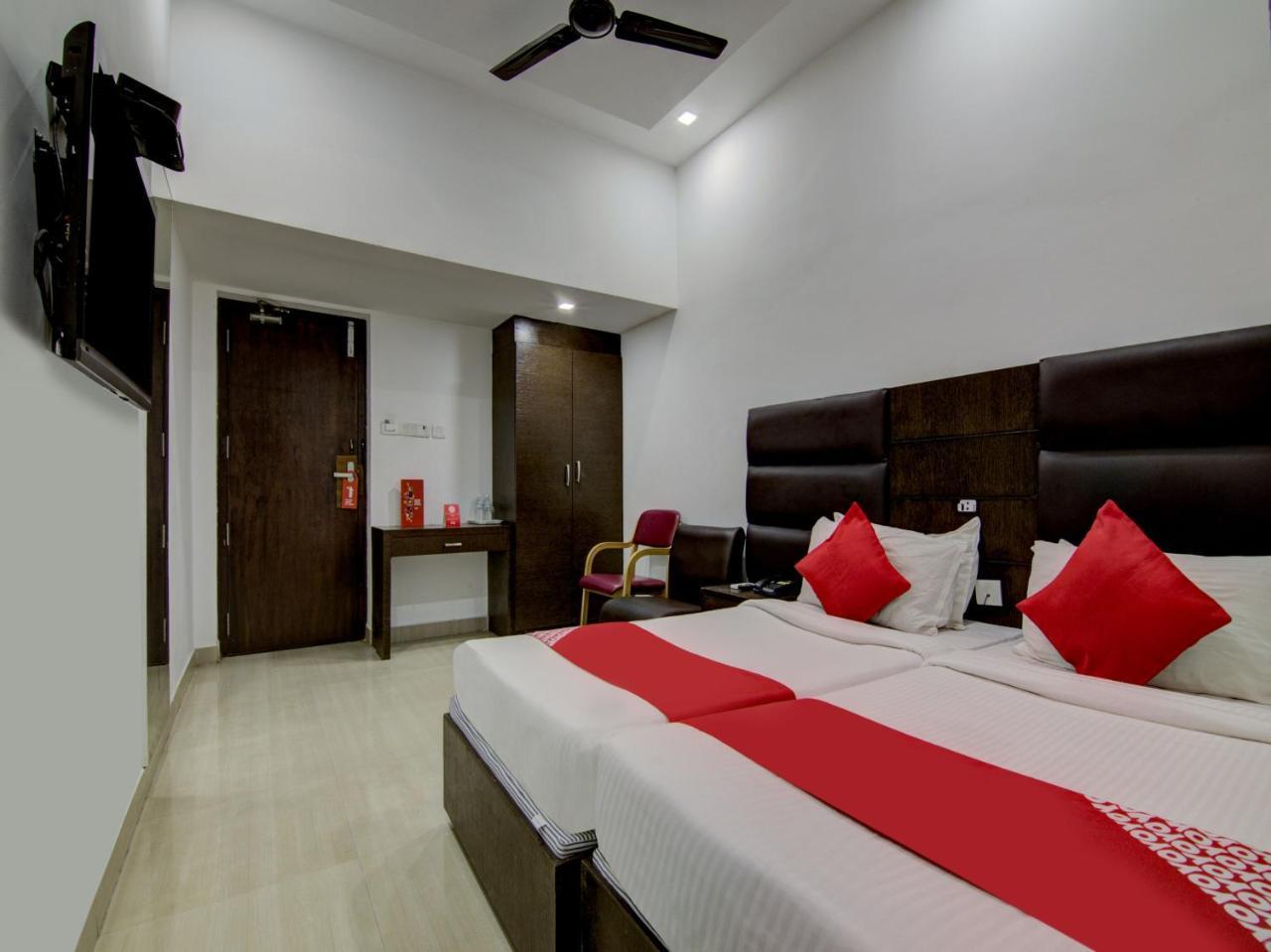 Oyo Flagship 468 T Nagar Extension Hotel 3*